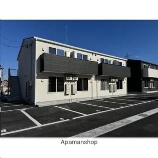 メリディアン川平四番館【1階】の外観