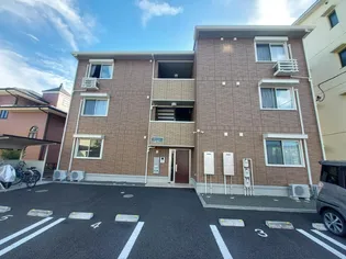 GLANZ【3階】の外観