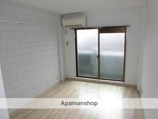 メゾン・ド・エルヴェ【411号室】の居間