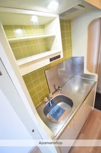 メゾン・ド・エルヴェ【202号室】のキッチン