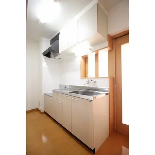 エスポワール・シャトー愛子Ⅲ【1階】のキッチン