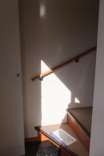 レオパレスデキシントン街767【208号室】の玄関