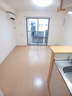 ルッコラⅠ【2階】の居間