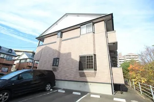 サンヒルズ国見四番館【2階】の外観