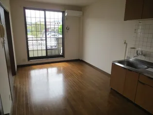 プリムローズ【1階】の居間