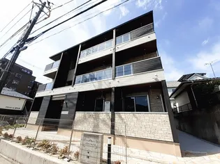 ノイエテルノB【1階】の外観