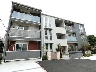 パストラルヴェール雨宮【2階】の外観