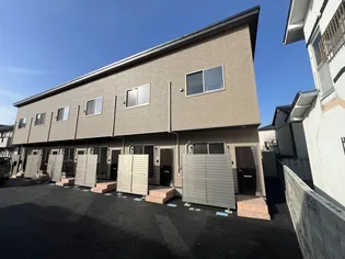 ハウスINモデラート【1階】の外観