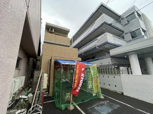 オアシスワン【1階】の外観