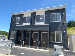 YS HILLS(ワイエスヒルズ)【2階】の外観