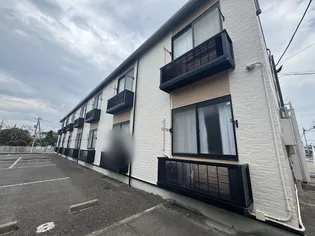 レオパレス東中田【202号室】の外観