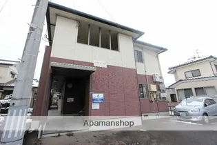 バリュージュ今泉【2階】の外観