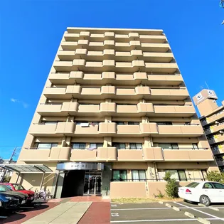 カーレヂ三浦・Ⅱ【4階】の外観