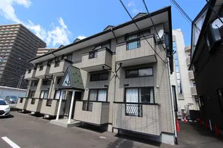 伊藤賃貸住宅 WEST【1階】の外観