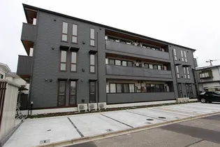 DーROOM 栄2丁目【1階】の外観