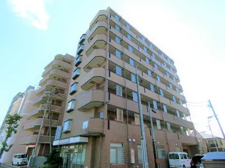 アムールシャトー【2階】の外観