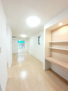 六角EAST【1階】の居間