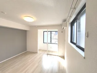 カルムリーフ【1階】の居間