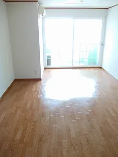 サンパティ2【2階】の居間