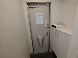 未来樹【103号室】の玄関