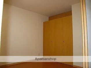 桜 A棟【1階】の居間