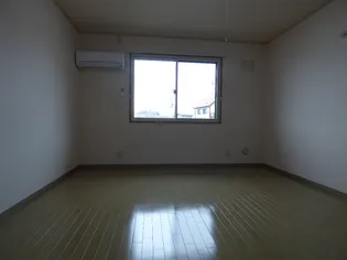 セジュール勝平【2階】の居間