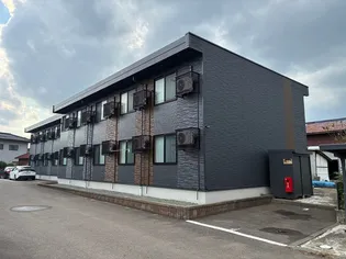 レオパレスマ レーヴの画像