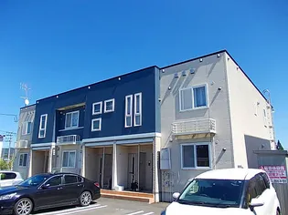 フローレスB【1階】の外観