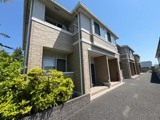 ラトゥールの画像