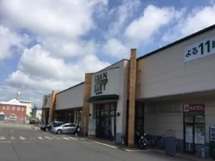 イ・ミリ スピード マスター【1階】の周辺