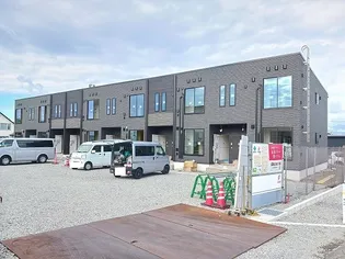 クレスト【2階】の外観