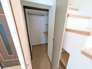 サンパレス大町【106号室】のその他画像