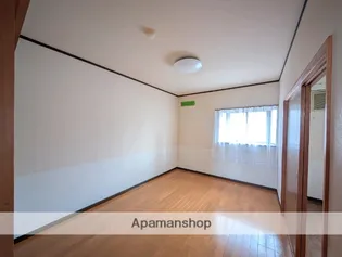 サンハイツ八幡田【1階】の居間