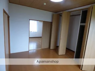 サンハイツ八幡田【2階】の内装