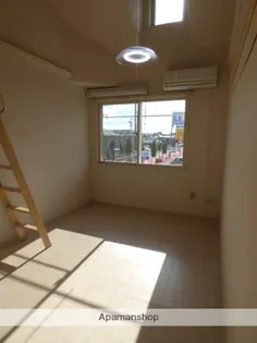 エスポワール東通【2階】の居間