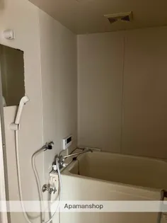 ファーストライツ【1階】の風呂