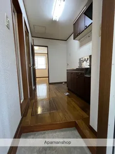 リッチ・オーク弐番館【102号室】の玄関