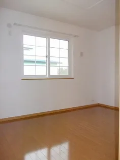 クローバーⅠ【1階】の居間