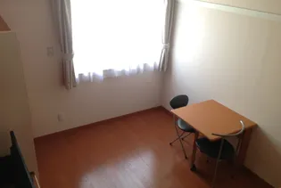 レオパレス横手こまち【104号室】の居間