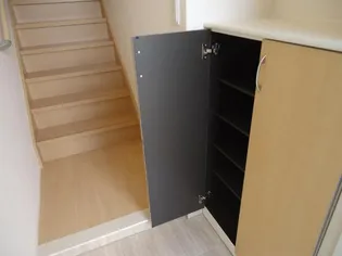 サンフォレスティ【2階】の玄関