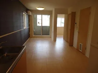 サンフォレスティ【2階】の居間