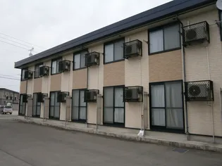 レオパレス鳥海【107号室】の外観