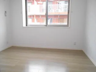 クレスティーク山王【2階】の内装