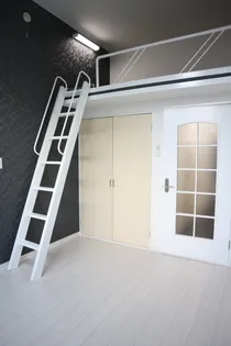 メゾンピアネス【109号室】の居間