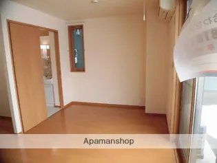 シャーメゾン中園【2階】の居間