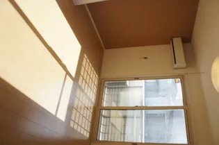 デヴォートKS【1階】の居間