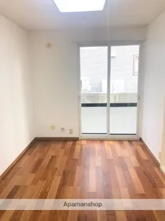 フレグランス緑丘A【1階】の居間