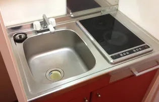 レオパレスノベルティ【206号室】のキッチン