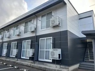 レオパレスグリーンヒル【2階】の外観