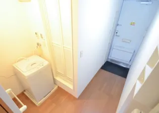 レオパレス飯島Ⅱ【110号室】の玄関